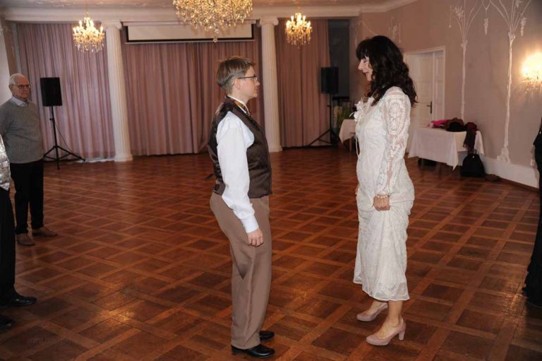 c Peter Schildknecht